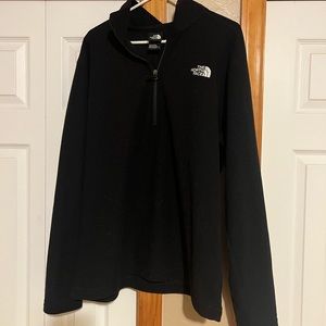 Men’s x large northface shirt